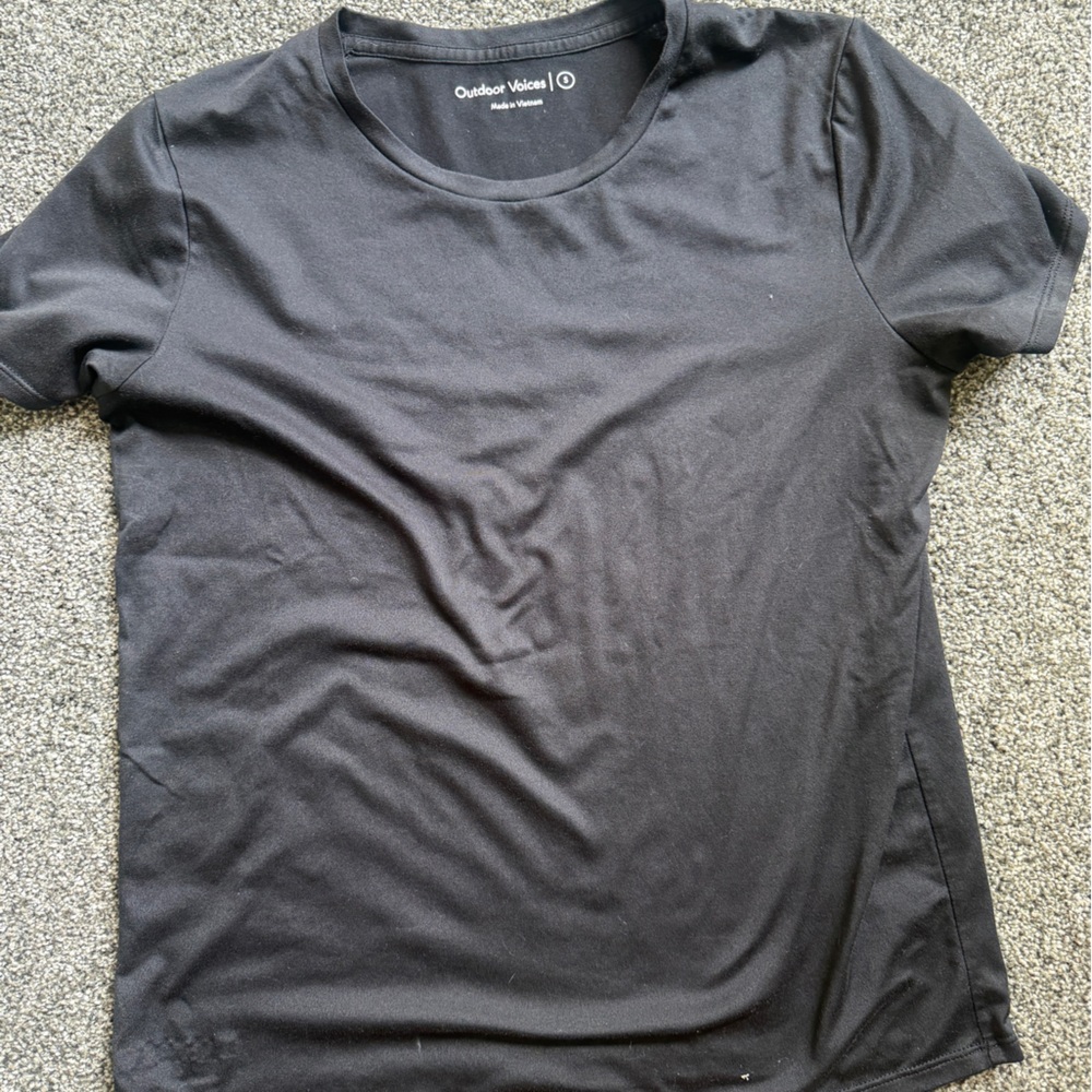 Outdoor Voices Black Short Sleeve Tee